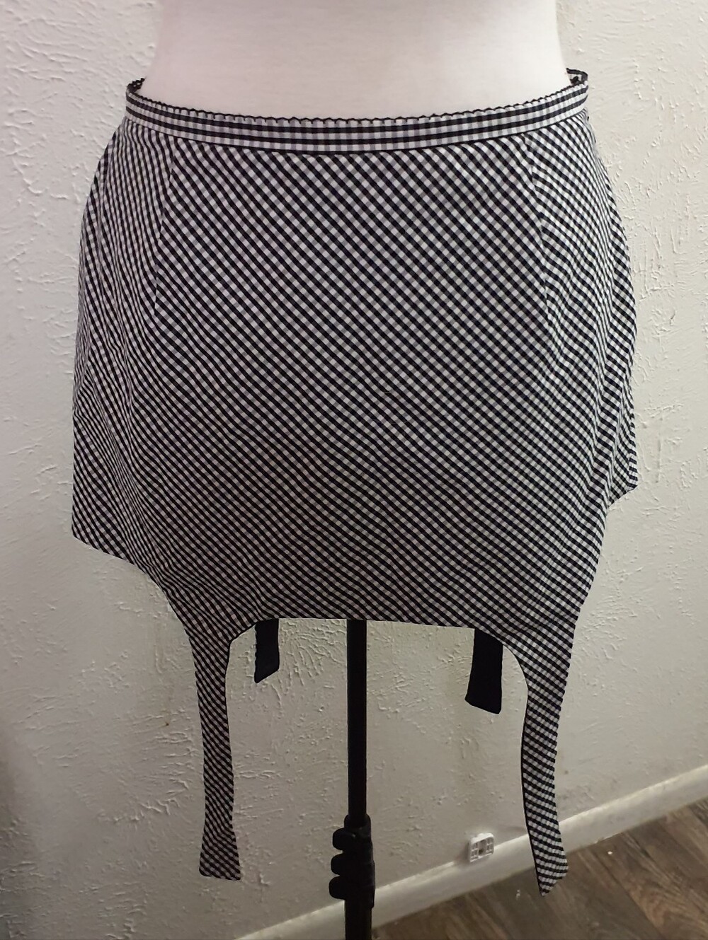Vintage Liz Claiborne Black and White Gingham Tie-Hem Mini Skirt